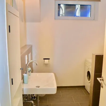 Wunderschone 2 Zi-wohnung In - #119388 Appartamento *